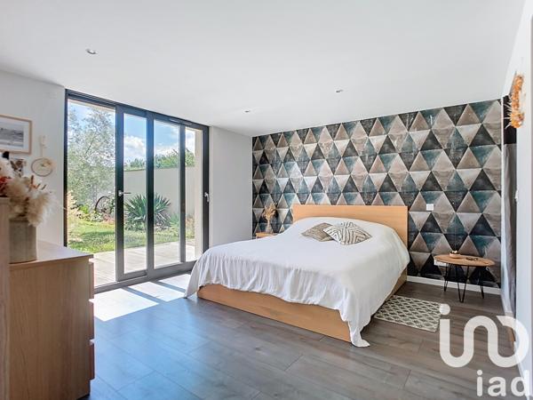 Maison à vendre 6 pièces 240 m² Thoiry