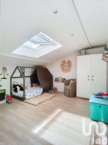 Maison à vendre 6 pièces 240 m² Thoiry