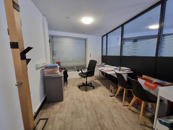 Immeuble Local + bureaux