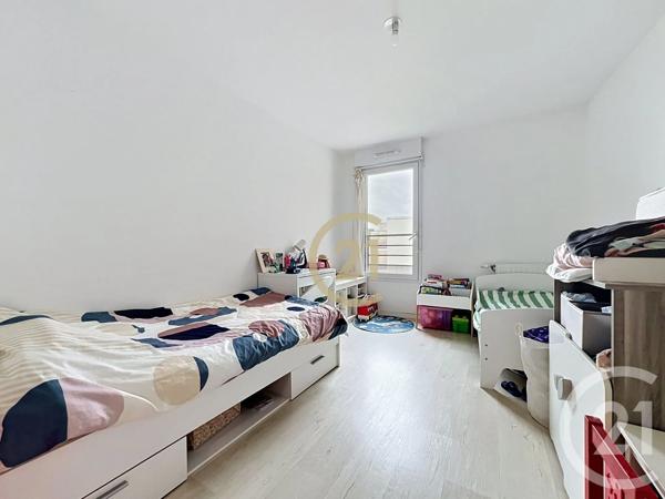 Appartement F3 à vendre  3 pièces - 56,53 m 2   JOUY LE MOUTIER  - 95