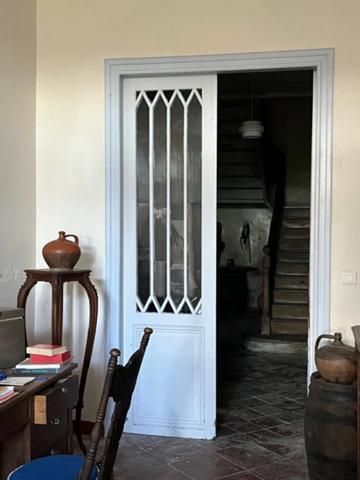 MARCIAC et PLAISANCE(32), AUTHENTIQUE et ELEGANTE PROPRIETE GASCONNE, dans son jus, SANS VOISIN, VUE sur les coteaux 300m2, dependances 500m2, près de 8ha bois et terres