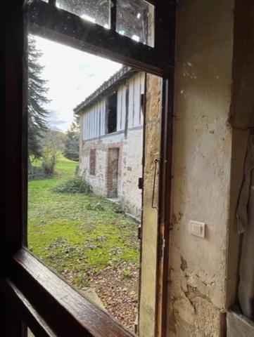 MARCIAC et PLAISANCE(32), AUTHENTIQUE et ELEGANTE PROPRIETE GASCONNE, dans son jus, SANS VOISIN, VUE sur les coteaux 300m2, dependances 500m2, près de 8ha bois et terres