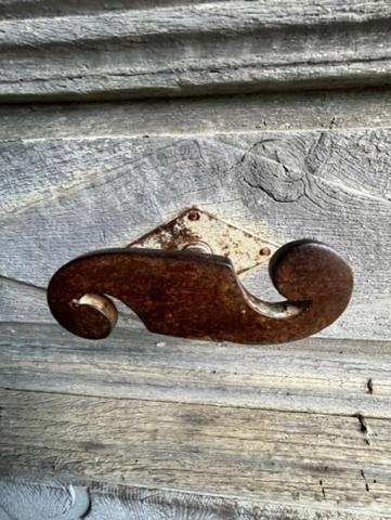 MARCIAC et PLAISANCE(32), AUTHENTIQUE et ELEGANTE PROPRIETE GASCONNE, dans son jus, SANS VOISIN, VUE sur les coteaux 300m2, dependances 500m2, près de 8ha bois et terres