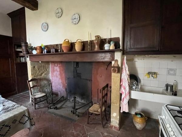 MARCIAC et PLAISANCE(32), AUTHENTIQUE et ELEGANTE PROPRIETE GASCONNE, dans son jus, SANS VOISIN, VUE sur les coteaux 300m2, dependances 500m2, près de 8ha bois et terres