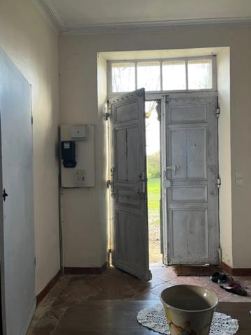 MARCIAC et PLAISANCE(32), AUTHENTIQUE et ELEGANTE PROPRIETE GASCONNE, dans son jus, SANS VOISIN, VUE sur les coteaux 300m2, dependances 500m2, près de 8ha bois et terres