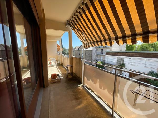 Appartement F3 à vendre  3 pièces - 64,77 m 2   BRIVE LA GAILLARDE  - 19
