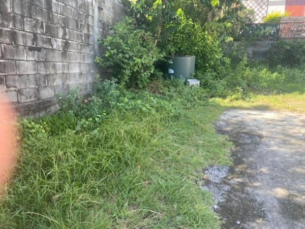 Maison à démolir à vendre à SAINT DENIS 4 pièces MOUFIA (974) A démolir ou à rénover.