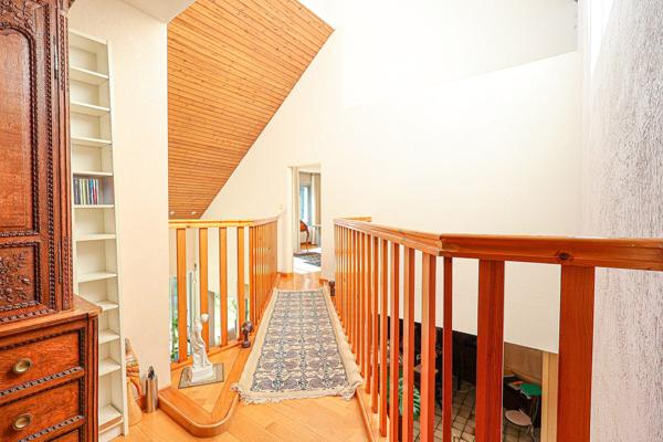 Acheter Maison 9 pièces - 280 m²