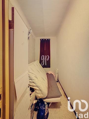 Maison traditionnelle 4 pièces de 200 m² à Taillades (84300)