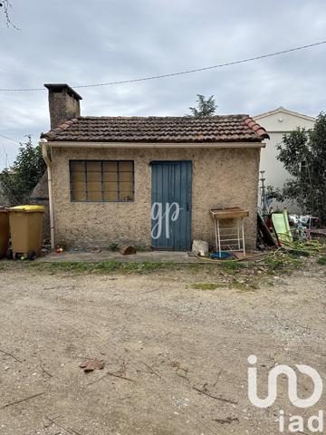 Maison traditionnelle 4 pièces de 200 m² à Taillades (84300)