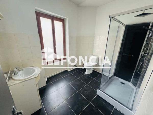 Location Appartement 2 pièces 64.69 m² - 3/5 RUE DAMPIERRE Auxerre 89000