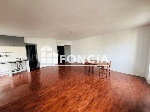 Location Appartement 2 pièces 64.69 m² - 3/5 RUE DAMPIERRE Auxerre 89000