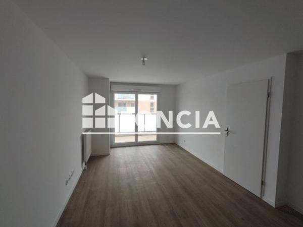 Location Appartement 2 pièces 42.5 m² - 3A RUE DU MARECHAL LECLERC Luisant 28600