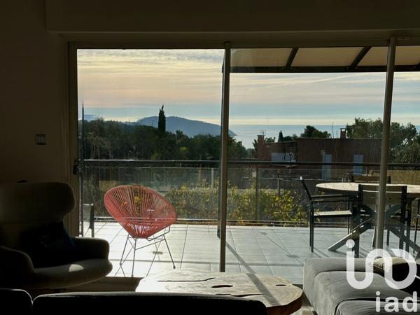 Maison 5 pièces de 240 m² à La Ciotat (13600)