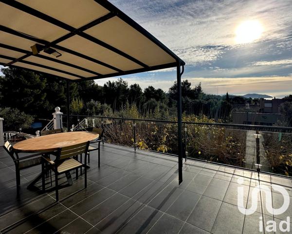 Maison 5 pièces de 240 m² à La Ciotat (13600)