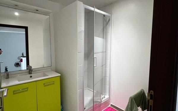 Appartement à vendre    5 pièces •  Cayenne