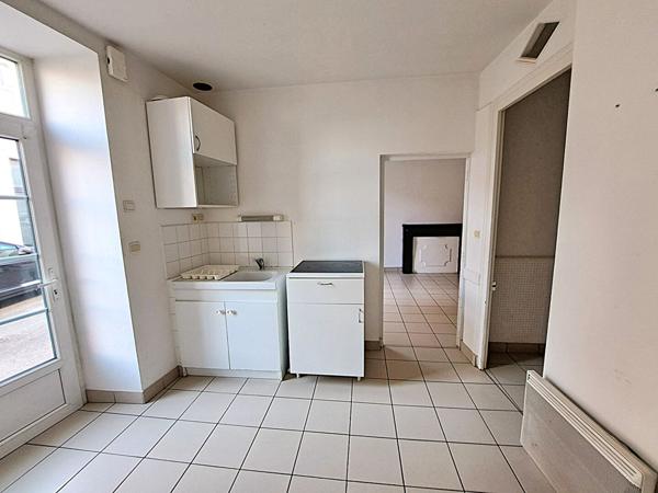 Charmante maison de bourg à MOUCHAMPS de 78m² environ !