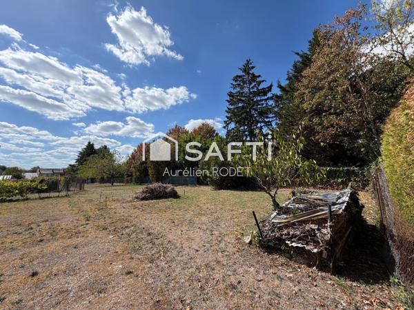 Maison sur sous-sol, jardin et beau potentiel