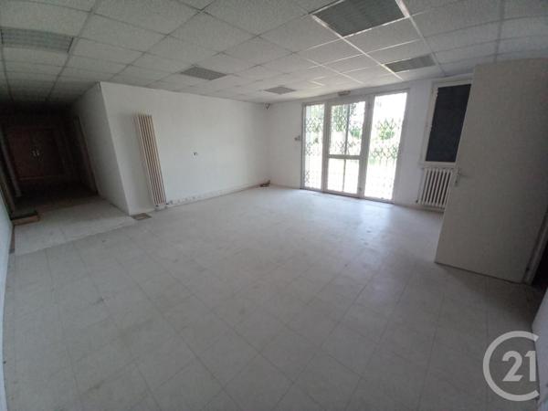 Maison à vendre  1 pièce - 800 m2 GRAULHET - 81