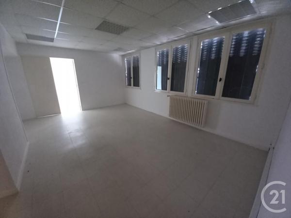 Maison à vendre  1 pièce - 800 m2 GRAULHET - 81