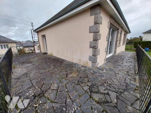 Maison à Vendre à Vitré (35500) en Ille-et-Vilaine (35)
BAISSE DE PRIX 
Dans un quartier plai...