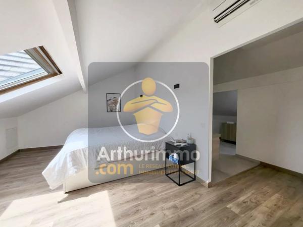 Vente                                                      Maison
                        
                     6 pièces                      145 m2                     à Ormesson-sur-Marne