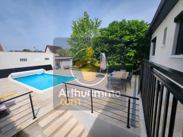 Vente                                                      Maison
                        
                     6 pièces                      145 m2                     à Ormesson-sur-Marne