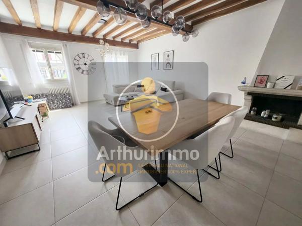 Vente                                                      Maison
                        
                     6 pièces                      145 m2                     à Ormesson-sur-Marne
