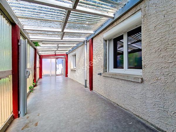 A vendre - Rare a Beaulieu ! Maison de plain-pied avec garage et jardin ? A personnaliser