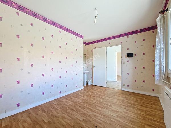 A vendre - Rare a Beaulieu ! Maison de plain-pied avec garage et jardin ? A personnaliser