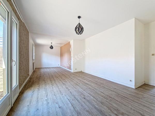 A vendre - Rare a Beaulieu ! Maison de plain-pied avec garage et jardin ? A personnaliser