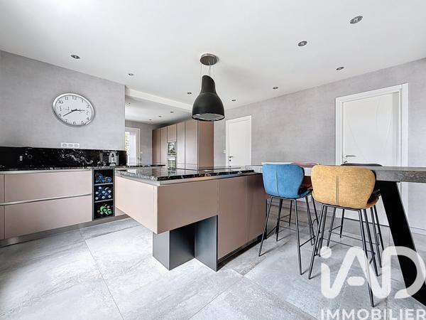 Maison à vendre 7 pièces 192 m² Beaune