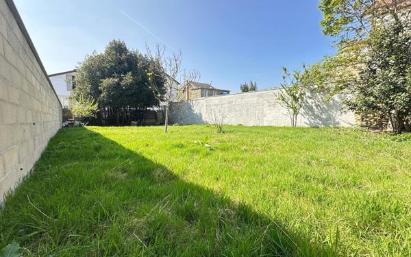 Terrain à vendre    Saint-Maur-des-Fossés