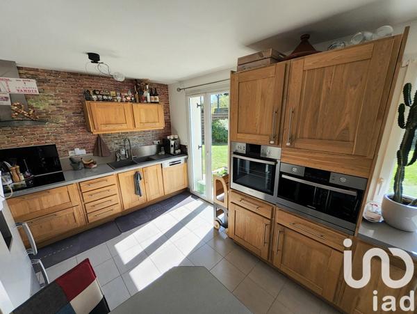 Pavillon 7 pièces de 113 m² à Escaudain (59124)