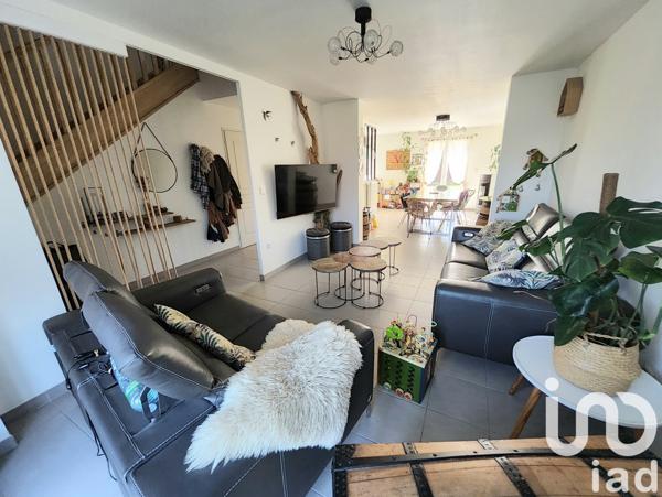 Pavillon 7 pièces de 113 m² à Escaudain (59124)