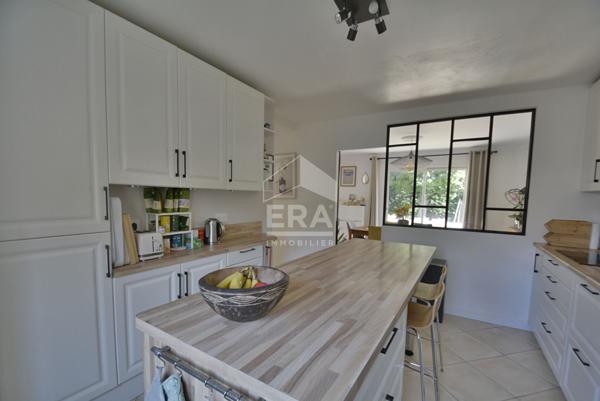 Maison La Celle Saint Cloud 7 pièce(s) 221 m2