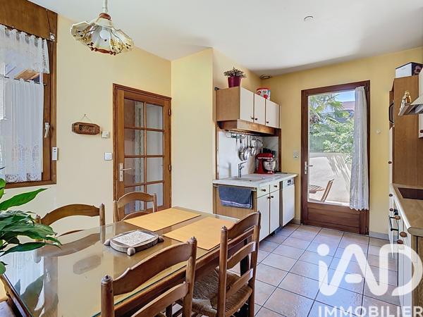 Maison à vendre 4 pièces 121 m² Grenoble