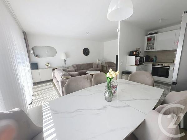 Appartement F3 à vendre  3 pièces - 66,03 m 2   VILLEPINTE  - 93
