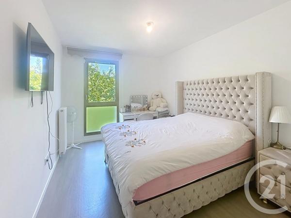 Appartement F3 à vendre  3 pièces - 66,03 m 2   VILLEPINTE  - 93