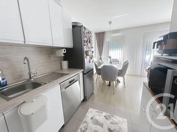 Appartement F3 à vendre  3 pièces - 66,03 m 2   VILLEPINTE  - 93