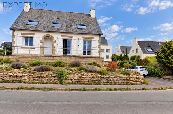 SAINT-NIC – PLAGE DE PENTREZ À PIED – VUE MER – MAISON RÉNOVÉE AVEC STUDIO INDÉPENDANT
