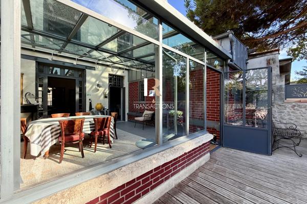 LR Transactions - La Genette - Maison de caractère avec joli jardin arboré