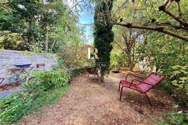 LR Transactions - La Genette - Maison de caractère avec joli jardin arboré