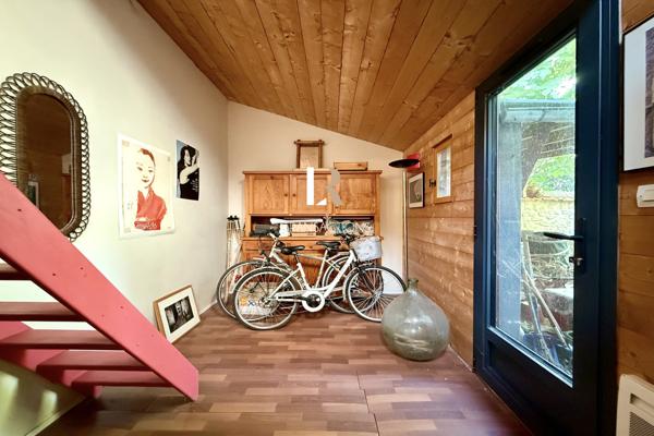 LR Transactions - La Genette - Maison de caractère avec joli jardin arboré