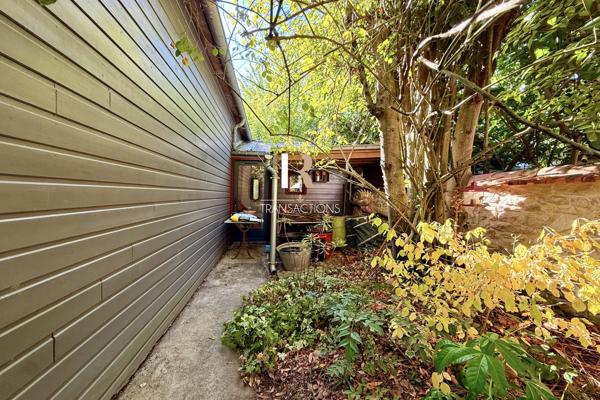 LR Transactions - La Genette - Maison de caractère avec joli jardin arboré