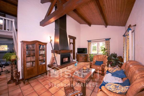 153 m², plafond cathédrale : coup de cœur assuré