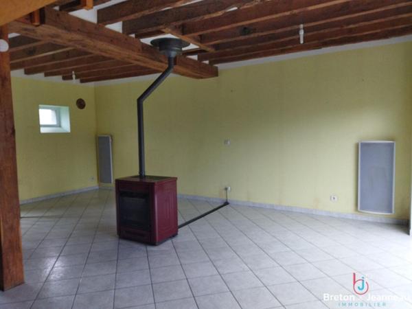 Corps de ferme en campagne secteur MAYENNE