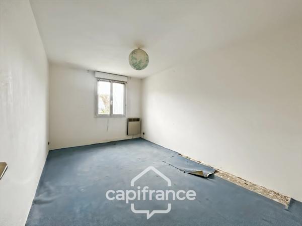 Maison en pierre avec dépendances et grand terrain – Environnement boisé et calme – La Motte (22600)