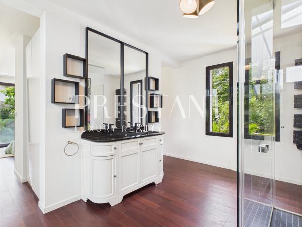 Spacieuse maison contemporaine de 310 m² avec piscine, à 10 min du centre de Biarritz, ARCANGUES