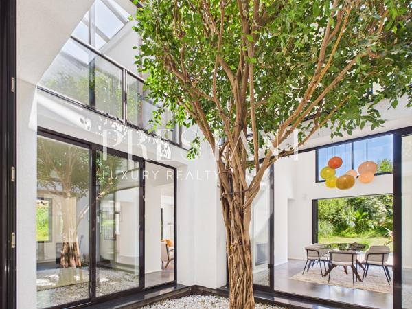 Spacieuse maison contemporaine de 310 m² avec piscine, à 10 min du centre de Biarritz, ARCANGUES